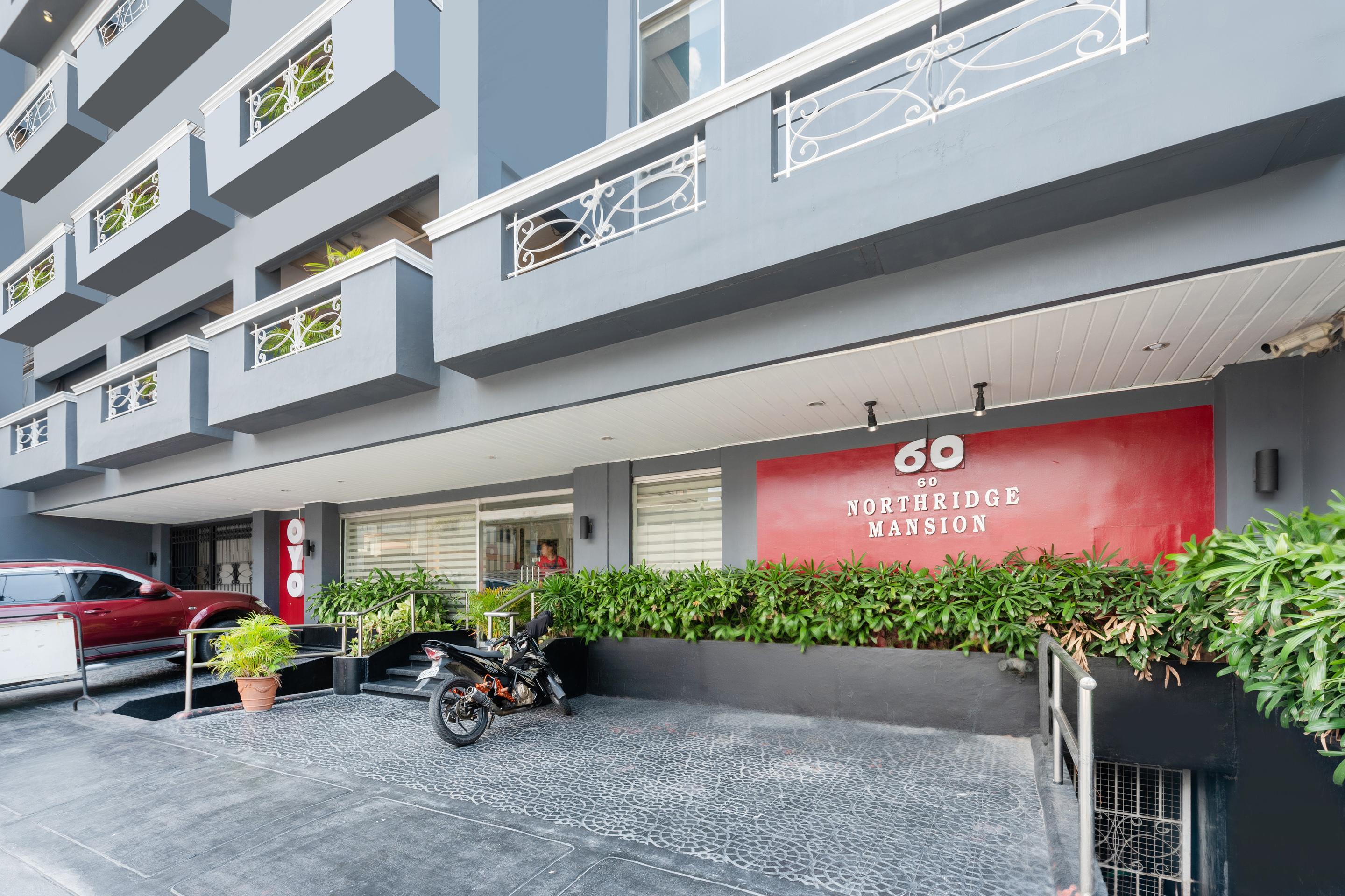 Oyo 115 Northridge Mansions Hotel Quezon City Exterior foto