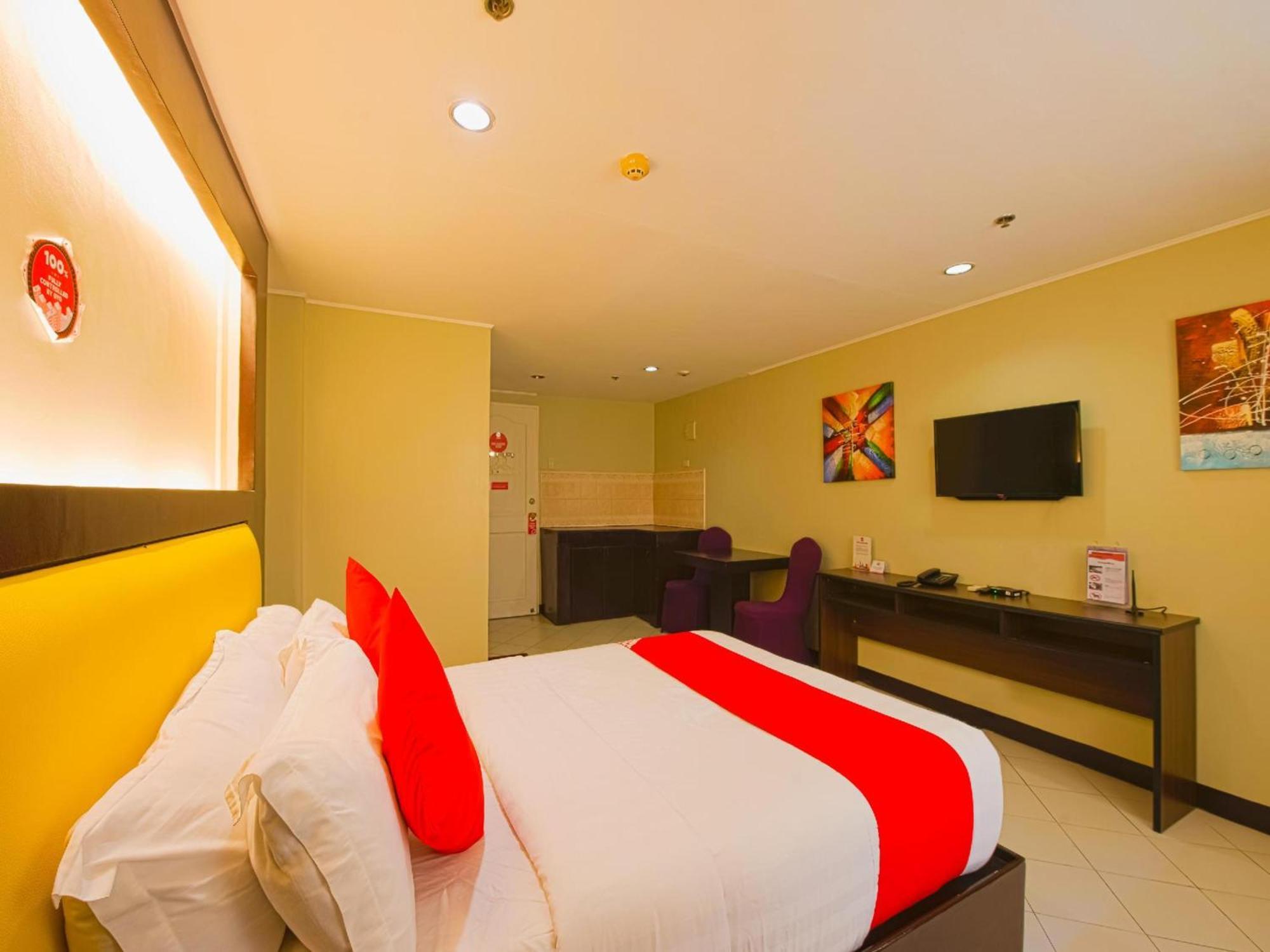 Oyo 115 Northridge Mansions Hotel Quezon City Exterior foto